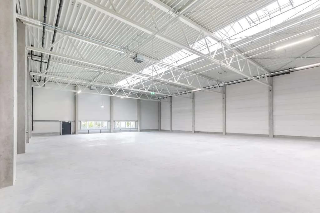 Gewerbeimmobilie mieten in Wien – 1 770 m², € 20.000 – Bild 5 von 7