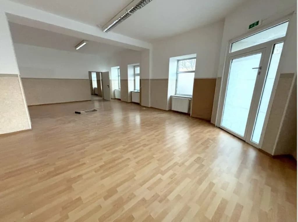 Gewerbeimmobilie mieten in Wien – 297 m², € 3.545 – Bild 2 von 9
