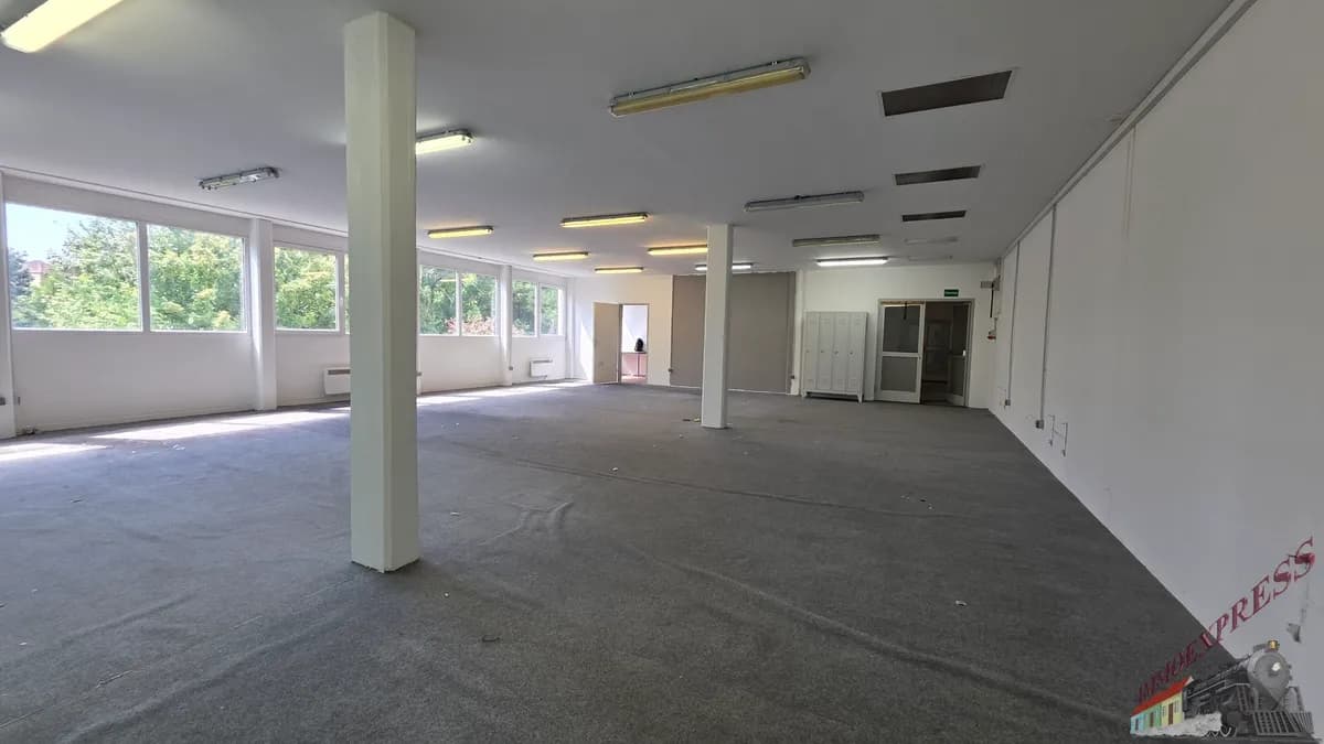 3-Zimmer-Gewerbeimmobilie mieten in Baden – 210 m², € 1.333 – Bild 10 von 11