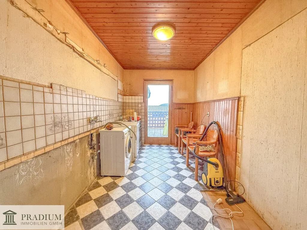 7-Zimmer-Haus kaufen in Baden – 183,13 m², € 349.000 – Bild 8 von 22