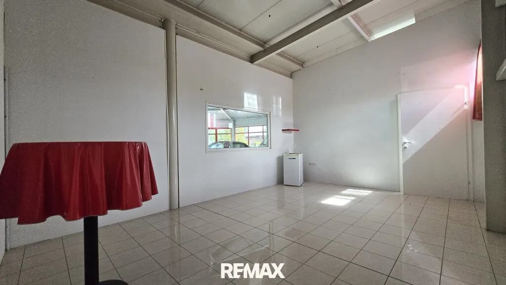 Gewerbeimmobilie mieten in Leibnitz – 330 m², € 2.264 – Bild 6 von 8