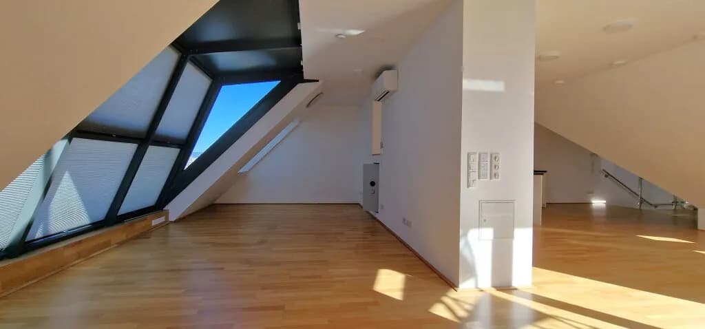 5-Zimmer-Wohnung mieten in Wien – 201 m², € 4.991