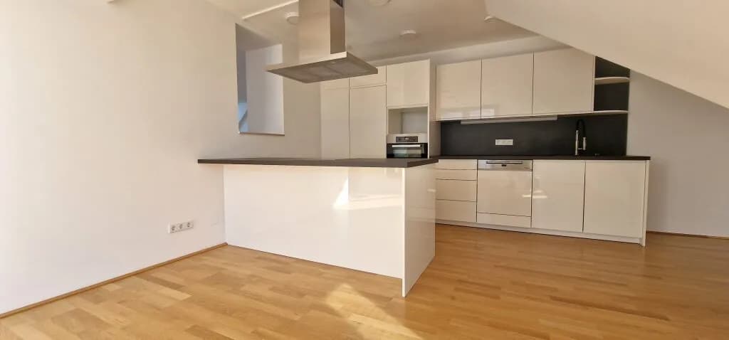 5-Zimmer-Wohnung mieten in Wien – 201 m², € 4.991 – Bild 5 von 32