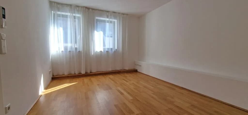 5-Zimmer-Wohnung mieten in Wien – 201 m², € 4.991 – Bild 10 von 32