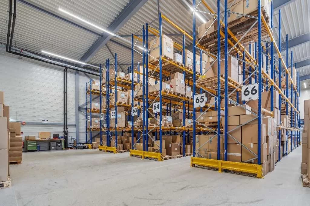 Gewerbeimmobilie mieten in Feldkirch – 4 600 m² – Bild 8 von 25