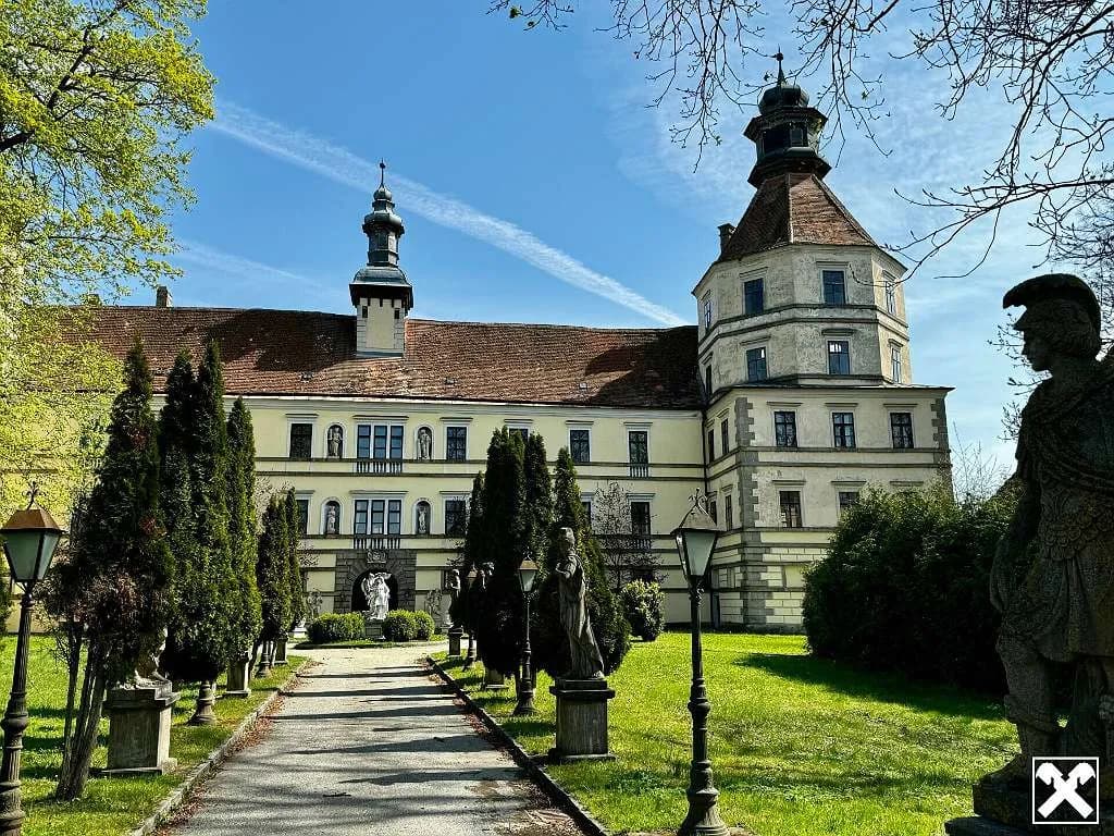 Immobilie kaufen in Zwettl – 5 100 m² – Bild 2 von 19