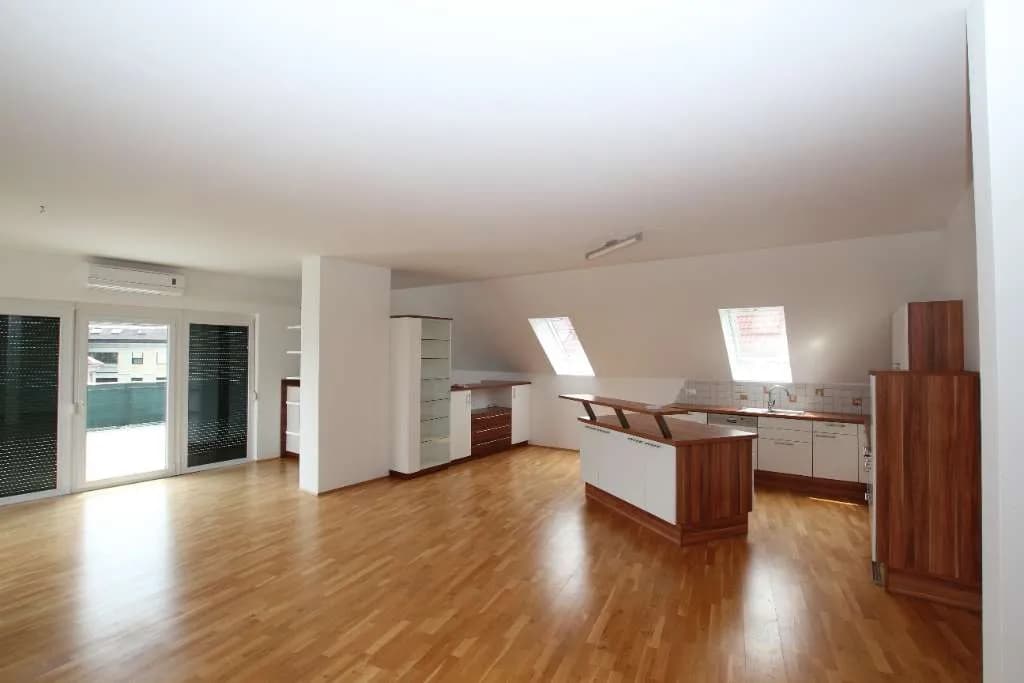5-Zimmer-Wohnung kaufen in Sankt Veit an der Glan – 168 m², € 498.000 – Bild 3 von 8