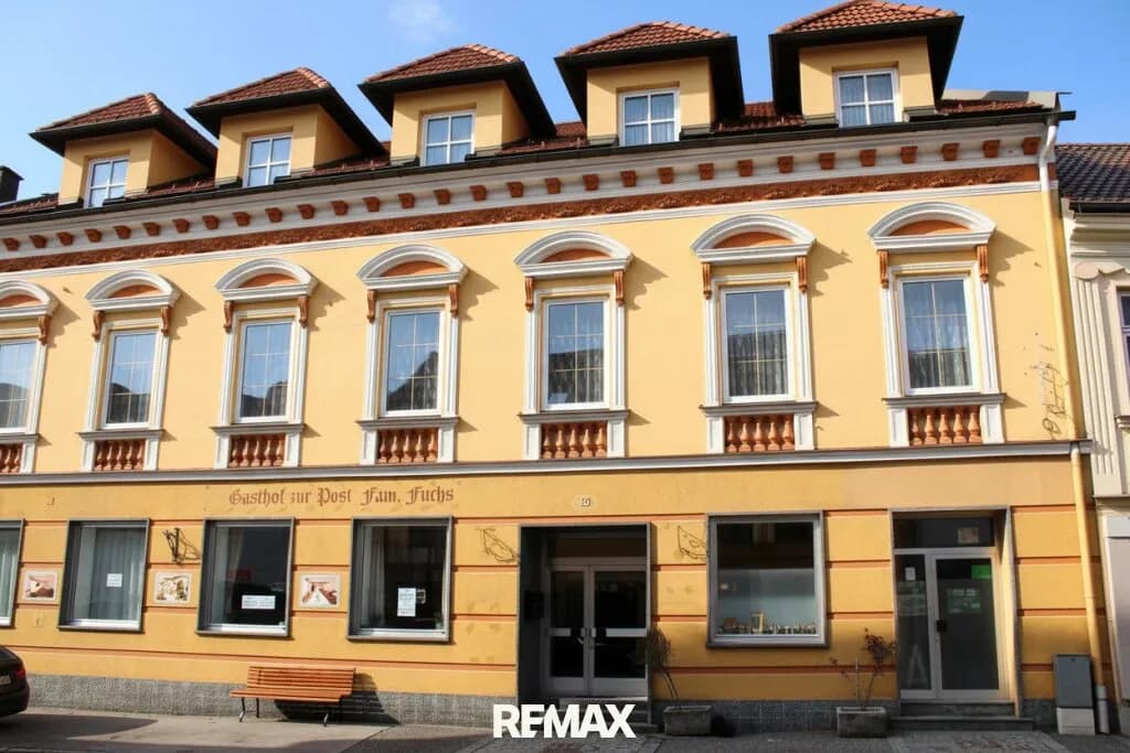 Haus kaufen in Zwettl – 794 m², € 310.000