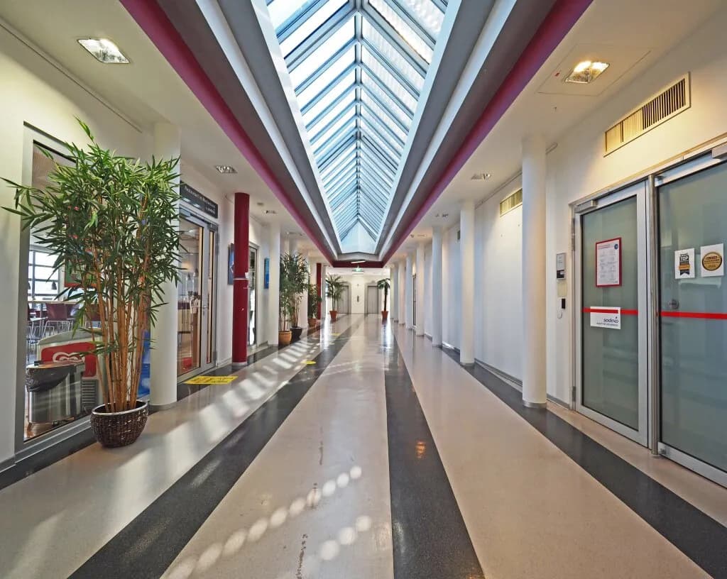 Immobilie mieten in Wien – 859 m², € 24.911 – Bild 5 von 8