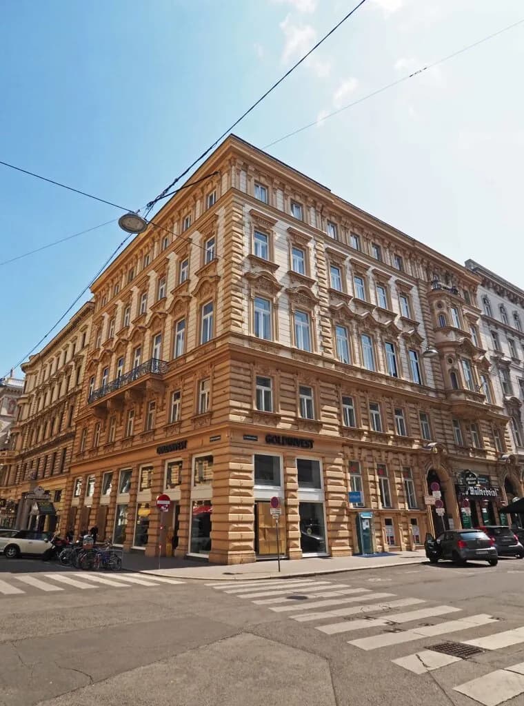 Gewerbeimmobilie mieten in Wien – 146,03 m², € 1.996