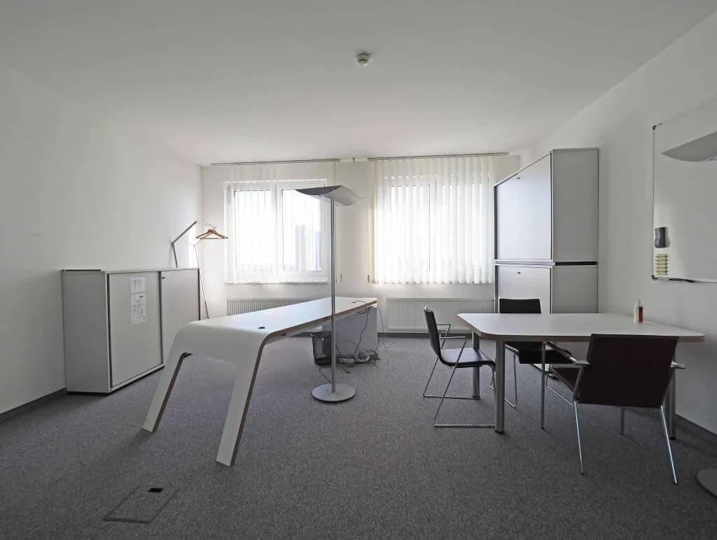 Gewerbeimmobilie mieten in Wien – 806 m², € 23.350 – Bild 3 von 19