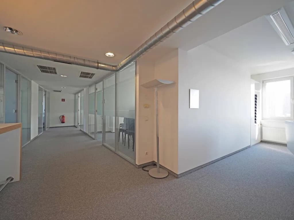Gewerbeimmobilie mieten in Wien – 806 m², € 23.350 – Bild 6 von 19