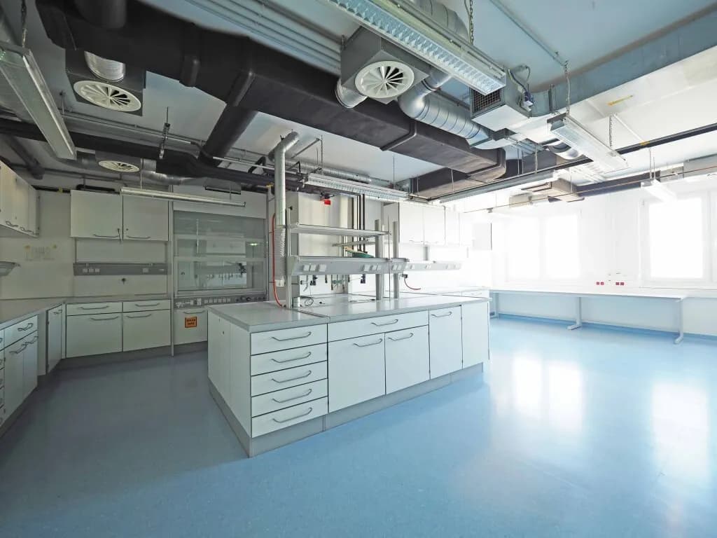 Gewerbeimmobilie mieten in Wien – 806 m², € 23.350 – Bild 9 von 19