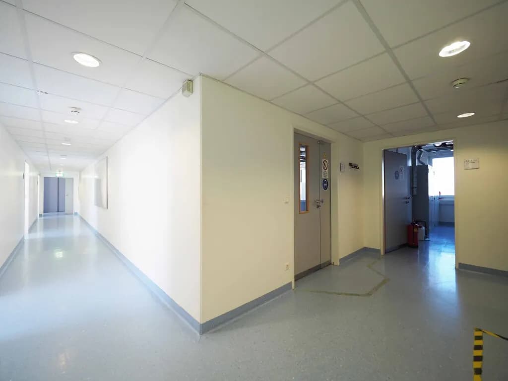 Gewerbeimmobilie mieten in Wien – 806 m², € 23.350 – Bild 16 von 19