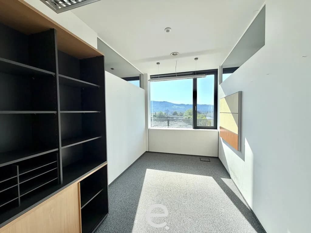 Gewerbeimmobilie mieten in Linz – 14 m², € 392 – Bild 15 von 23