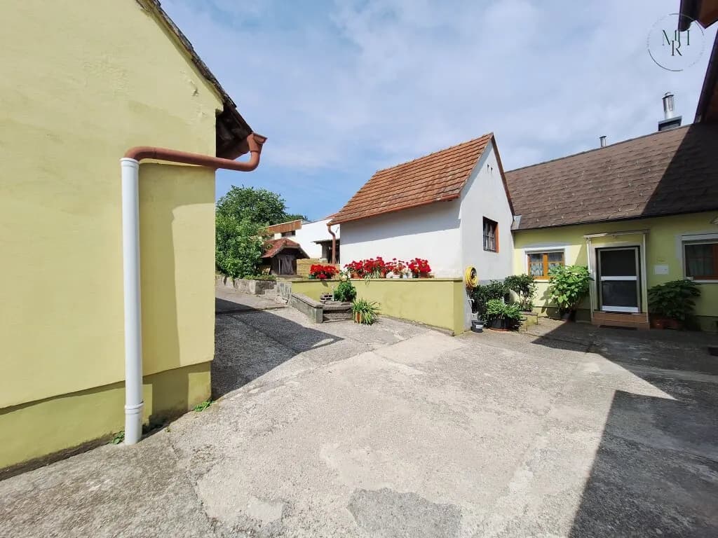 8-Zimmer-Haus kaufen in Wiener Neustadt Land – 151,48 m², € 289.000