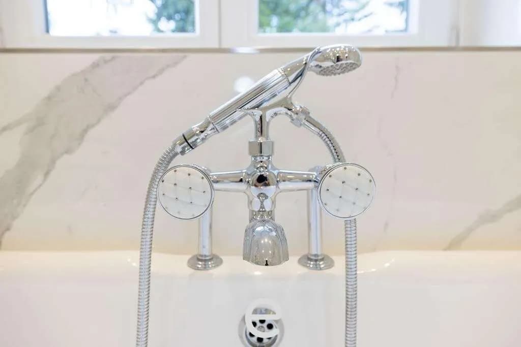 10-Zimmer-Immobilie kaufen in Baden – 516 m², € 3.500.000 – Bild 15 von 21