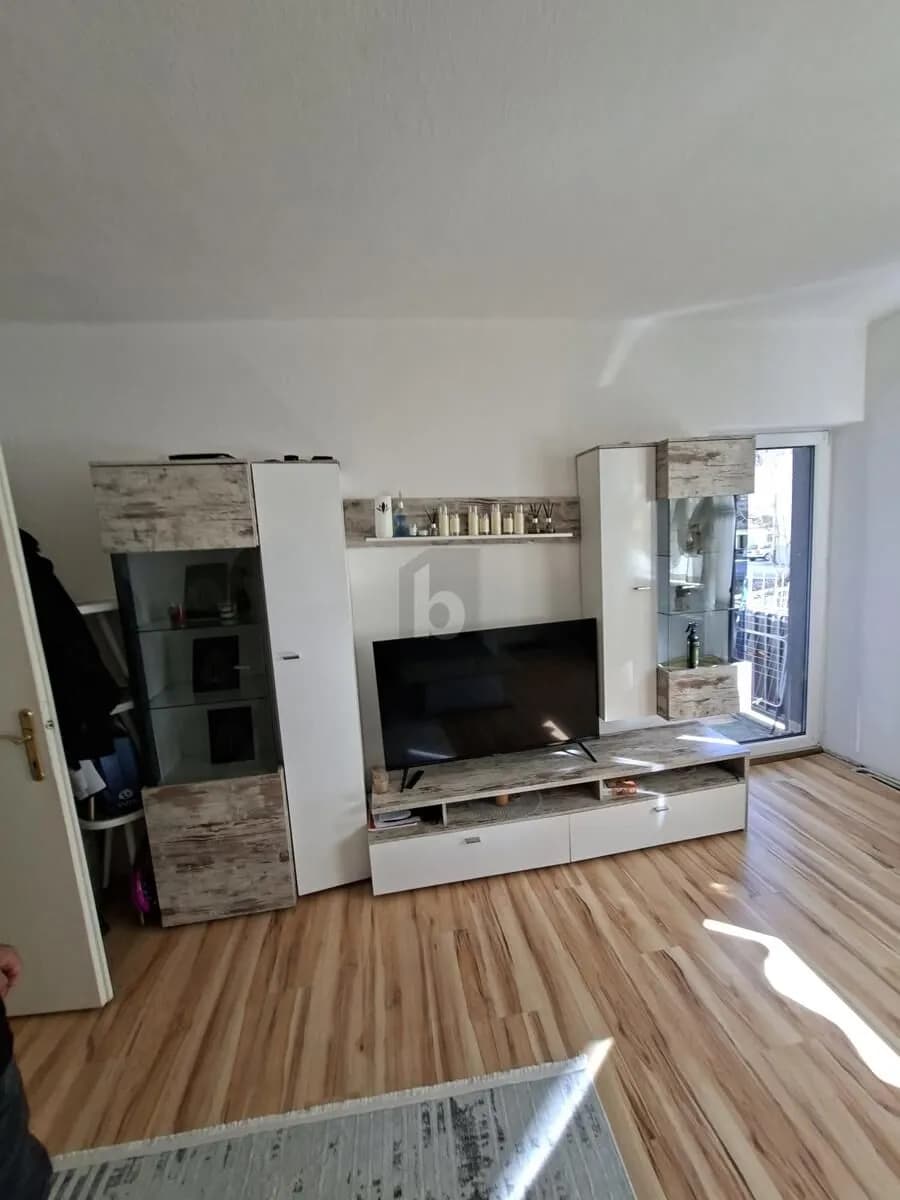 3-Zimmer-Wohnung kaufen in Liezen – 63 m², € 100.000 – Bild 1 von 6
