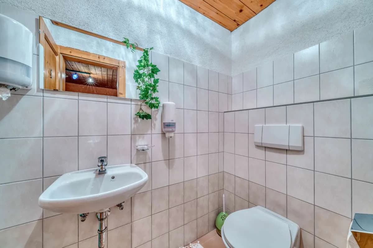 Gewerbeimmobilie kaufen in Imst – 1 888 m², € 1.450.000 – Bild 29 von 123