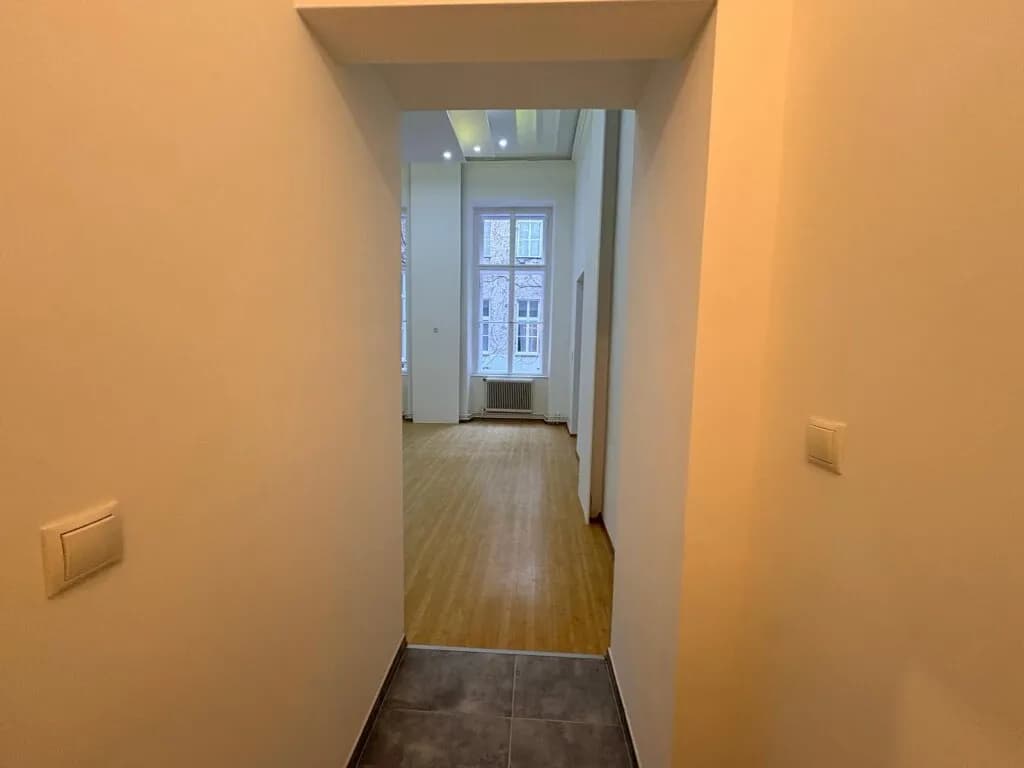 6-Zimmer-Gewerbeimmobilie mieten in Wien – 125 m², € 2.559 – Bild 14 von 35