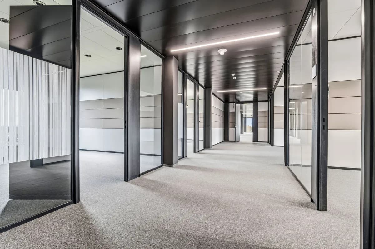 Gewerbeimmobilie mieten in Dornbirn – 1 220 m² – Bild 7 von 28
