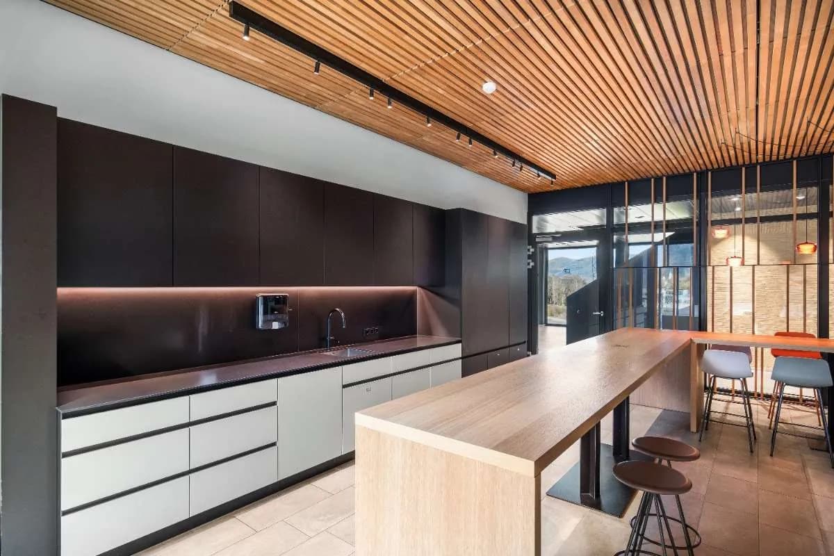 Gewerbeimmobilie mieten in Dornbirn – 1 220 m² – Bild 14 von 28