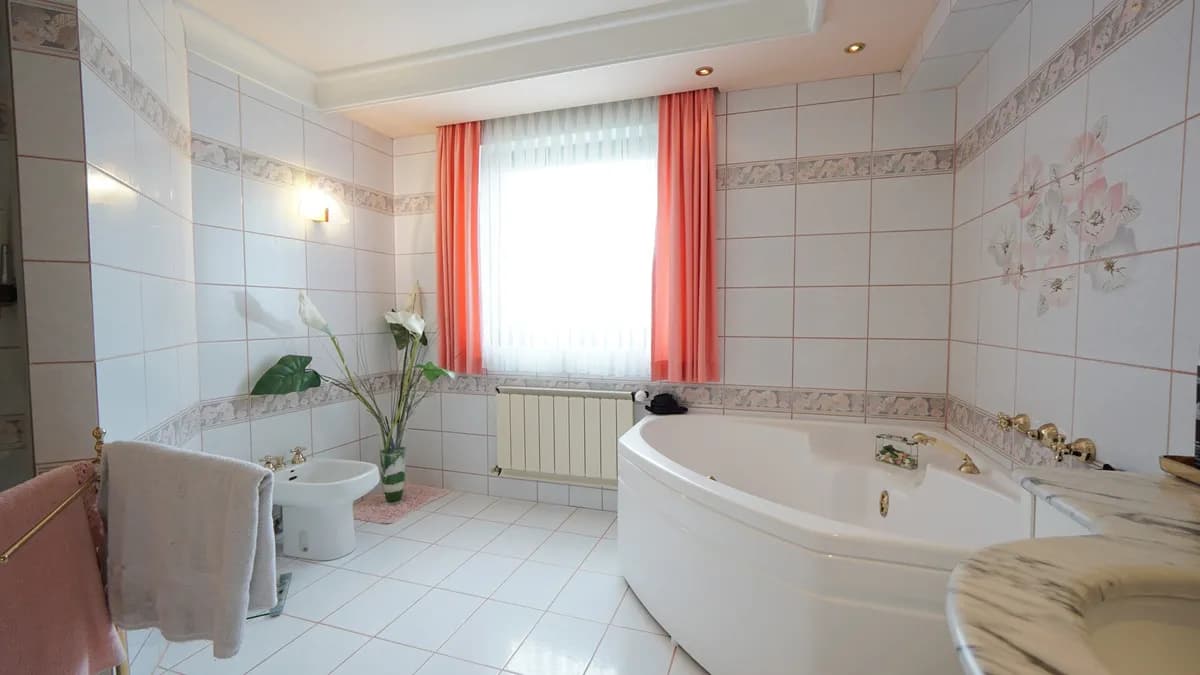 Haus kaufen in Vöcklabruck – 220 m², € 690.000 – Bild 12 von 21