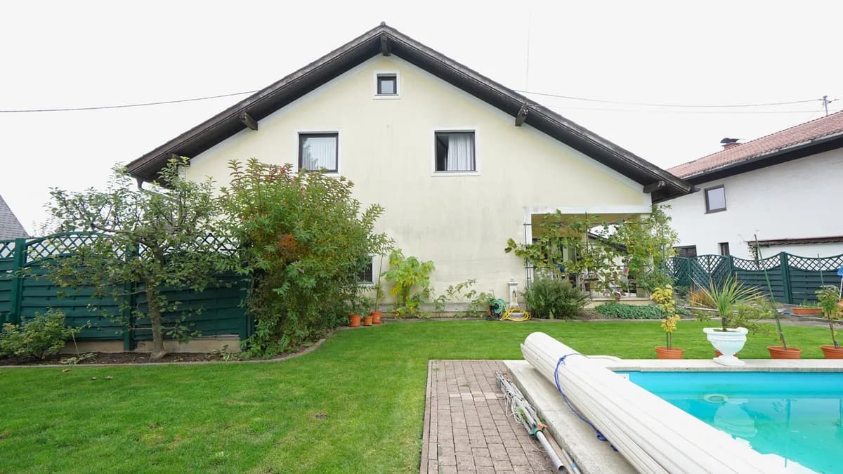 Haus kaufen in Vöcklabruck – 220 m², € 690.000 – Bild 20 von 21