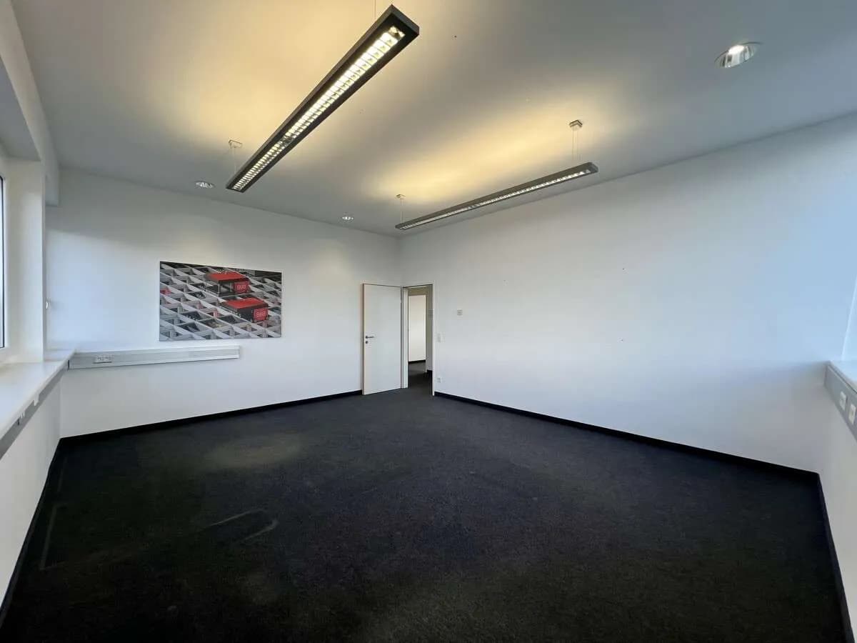 4-Zimmer-Gewerbeimmobilie mieten in Graz – € 3.638 – Bild 4 von 47
