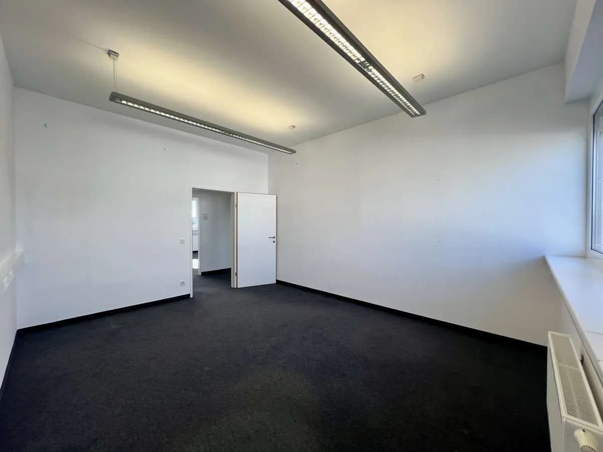 4-Zimmer-Gewerbeimmobilie mieten in Graz – € 3.638 – Bild 6 von 47