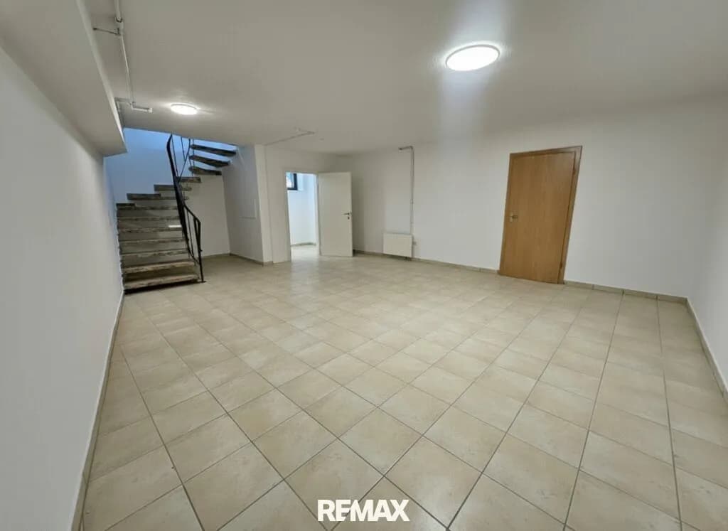 Gewerbeimmobilie kaufen in Zell am See – 85 m², € 199.000 – Bild 3 von 6