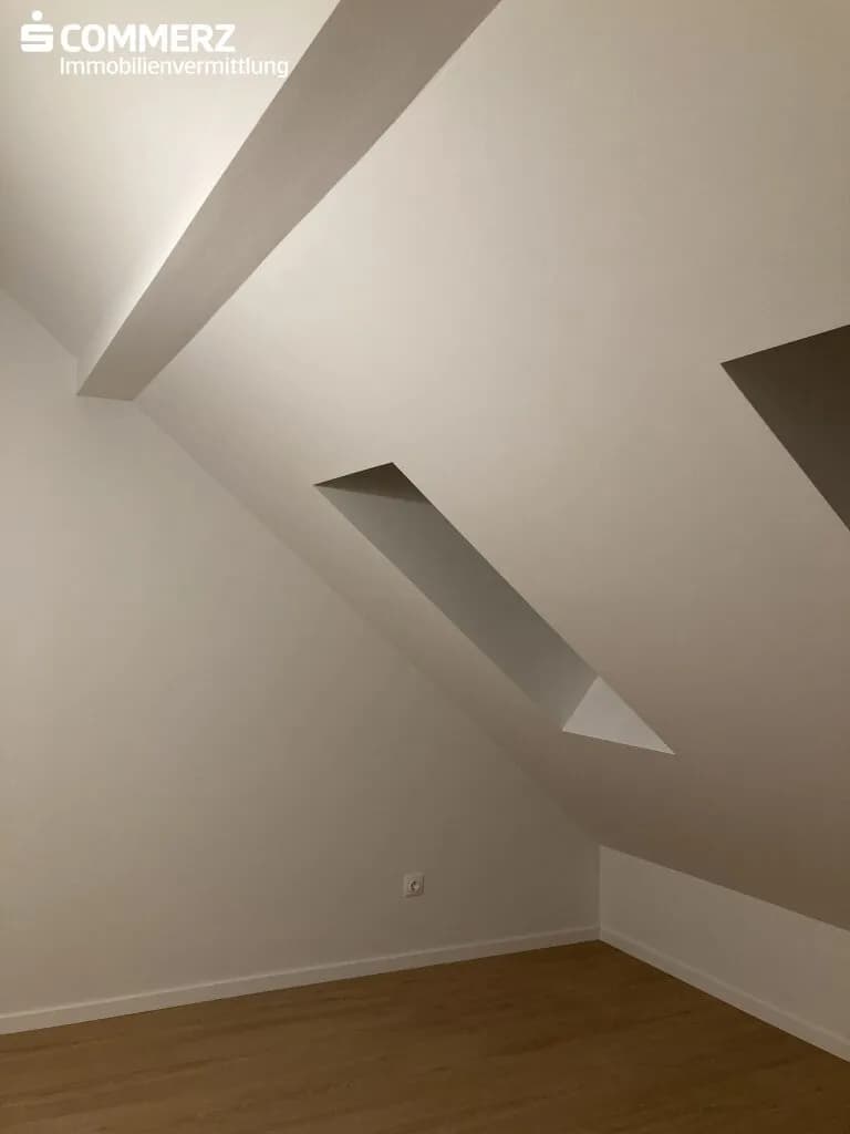2-Zimmer-Wohnung kaufen in Neunkirchen – 66,3 m², € 169.000 – Bild 5 von 9
