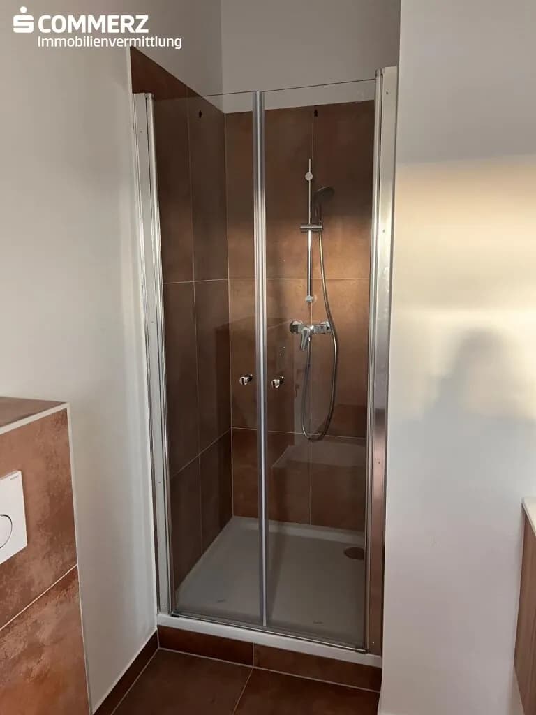 2-Zimmer-Wohnung kaufen in Neunkirchen – 66,3 m², € 169.000 – Bild 8 von 9