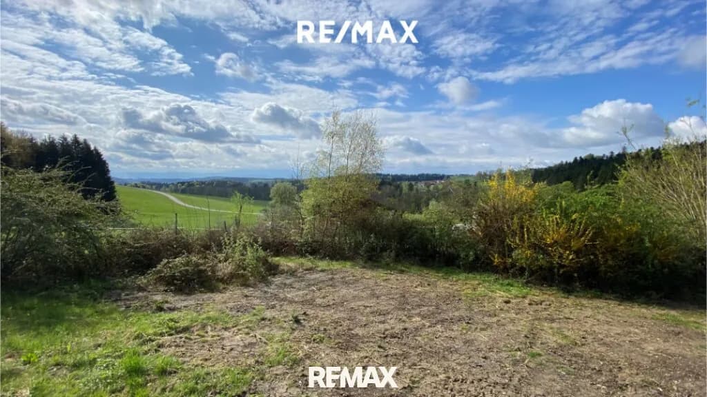 Grundstück kaufen in Vöcklabruck – 1 456 m², € 199.000 – Bild 2 von 12