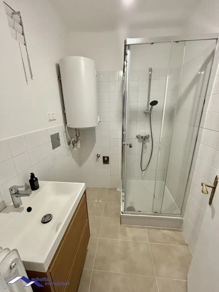 2-Zimmer-Wohnung mieten in Baden – 35 m², € 699 – Bild 11 von 27