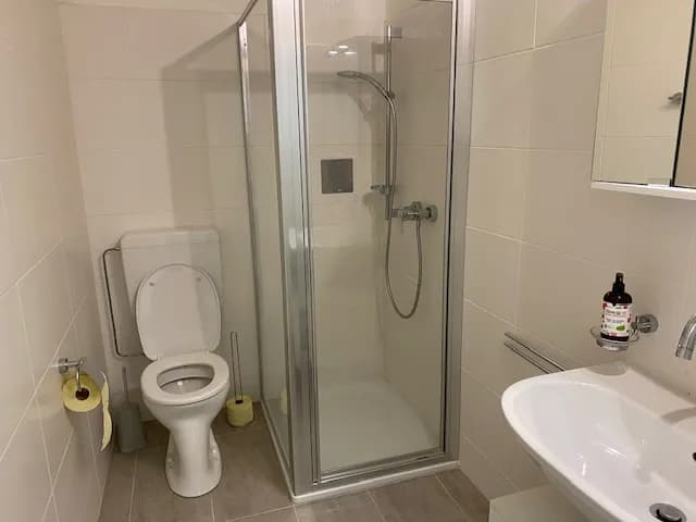 1-Zimmer-Wohnung mieten in Wien – 38 m², € 650 – Bild 6 von 8