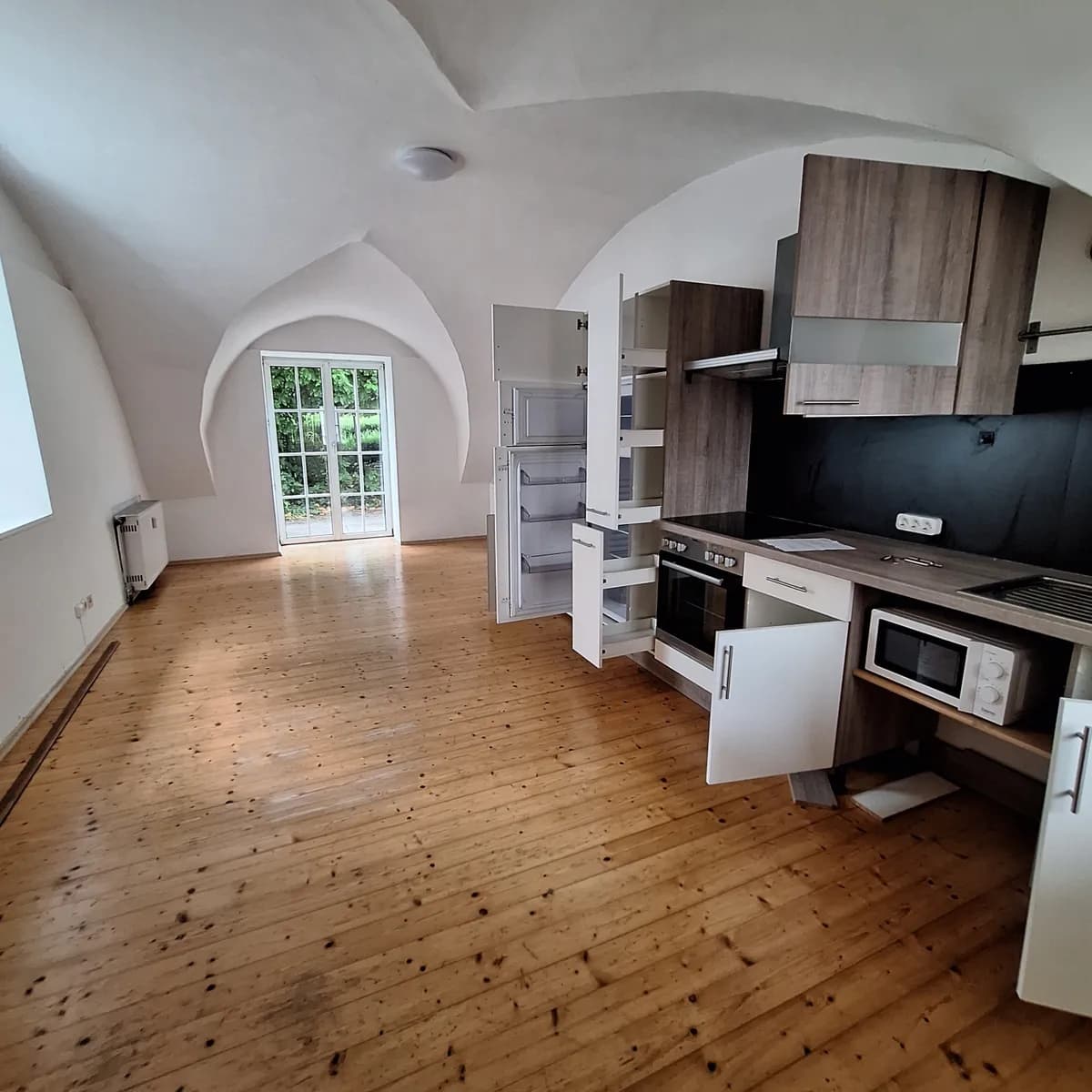 2-Zimmer-Wohnung mieten in Wels – 54 m², € 729 – Bild 4 von 6