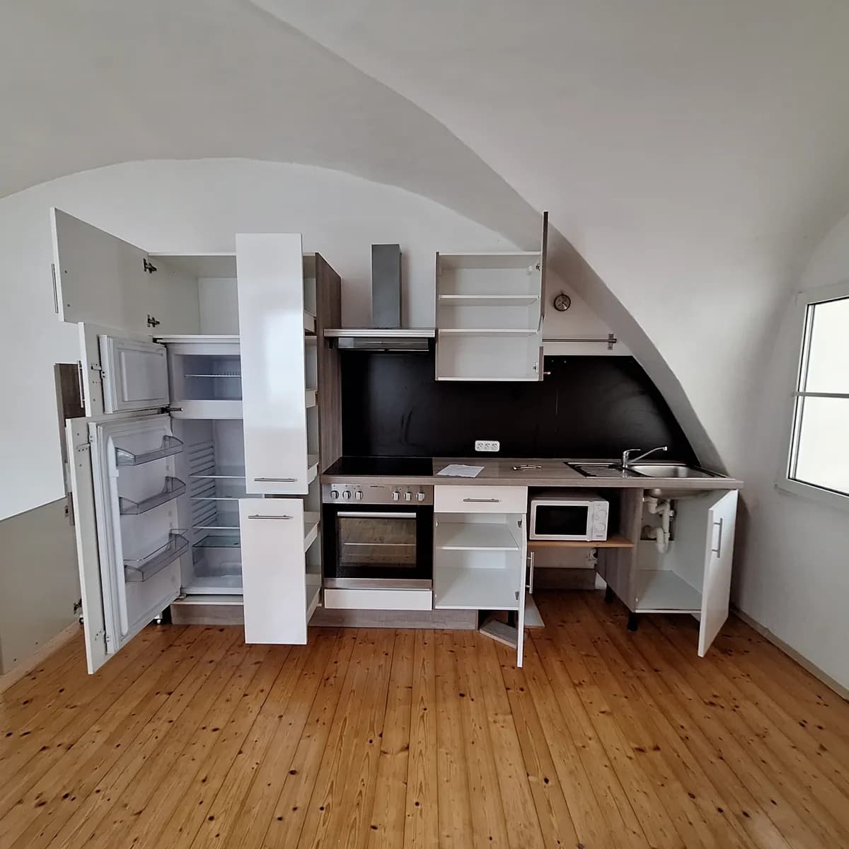 2-Zimmer-Wohnung mieten in Wels – 54 m², € 729 – Bild 5 von 6