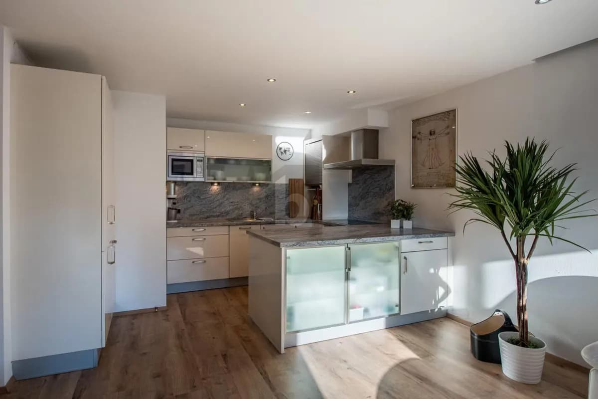 3-Zimmer-Wohnung kaufen in Schwaz – 70 m², € 355.000 – Bild 2 von 6