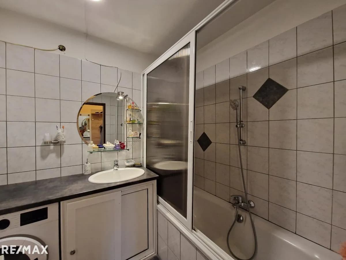 2-Zimmer-Wohnung kaufen in Baden – 60,75 m², € 195.000 – Bild 10 von 13