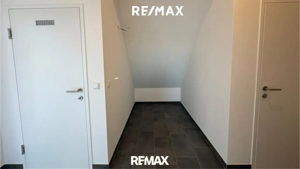 4-Zimmer-Wohnung mieten in Gmunden – 124 m², € 1.755 – Bild 4 von 14