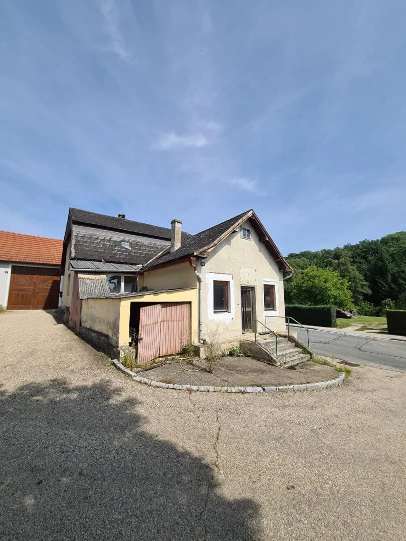 5-Zimmer-Haus kaufen in Hollabrunn – 82 m², € 74.000