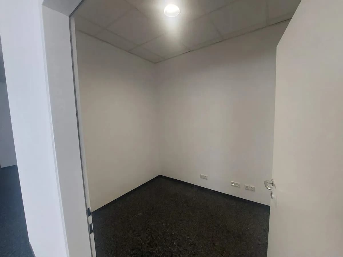 Gewerbeimmobilie mieten in Wels – 175 m², € 2.997 – Bild 3 von 12