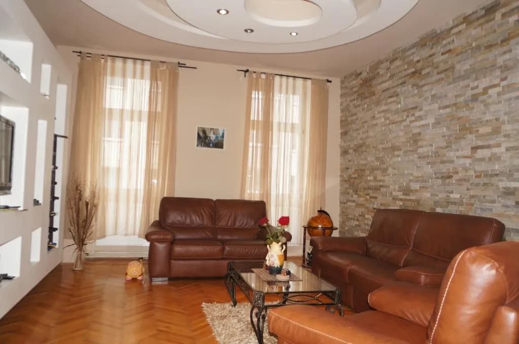 4-Zimmer-Wohnung kaufen in Wien – 84 m², € 295.000 – Bild 1 von 13