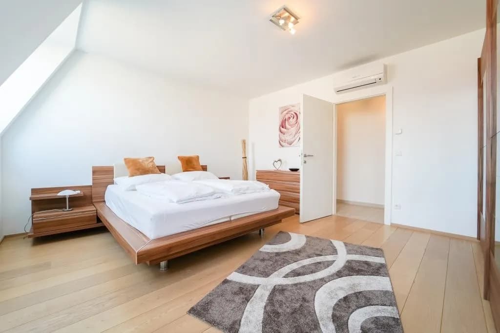 4-Zimmer-Wohnung mieten in Wien – 178 m², € 4.350 – Bild 9 von 19