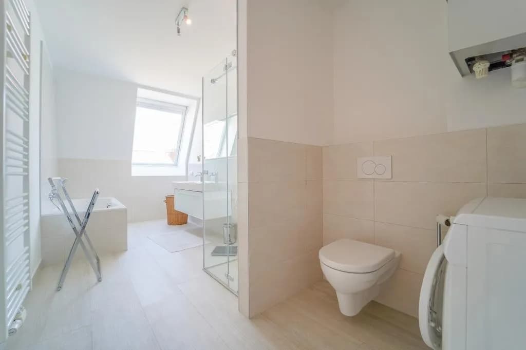 4-Zimmer-Wohnung mieten in Wien – 178 m², € 4.350 – Bild 16 von 19