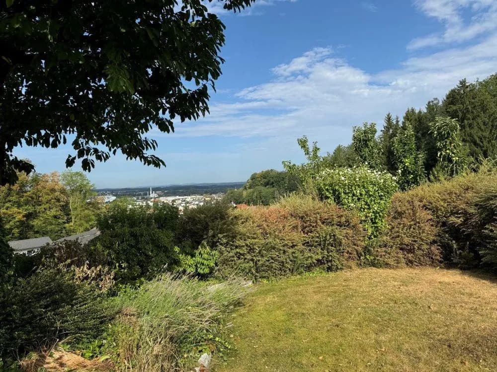 Haus kaufen in Gmunden – 180 m², € 550.000 – Bild 2 von 16
