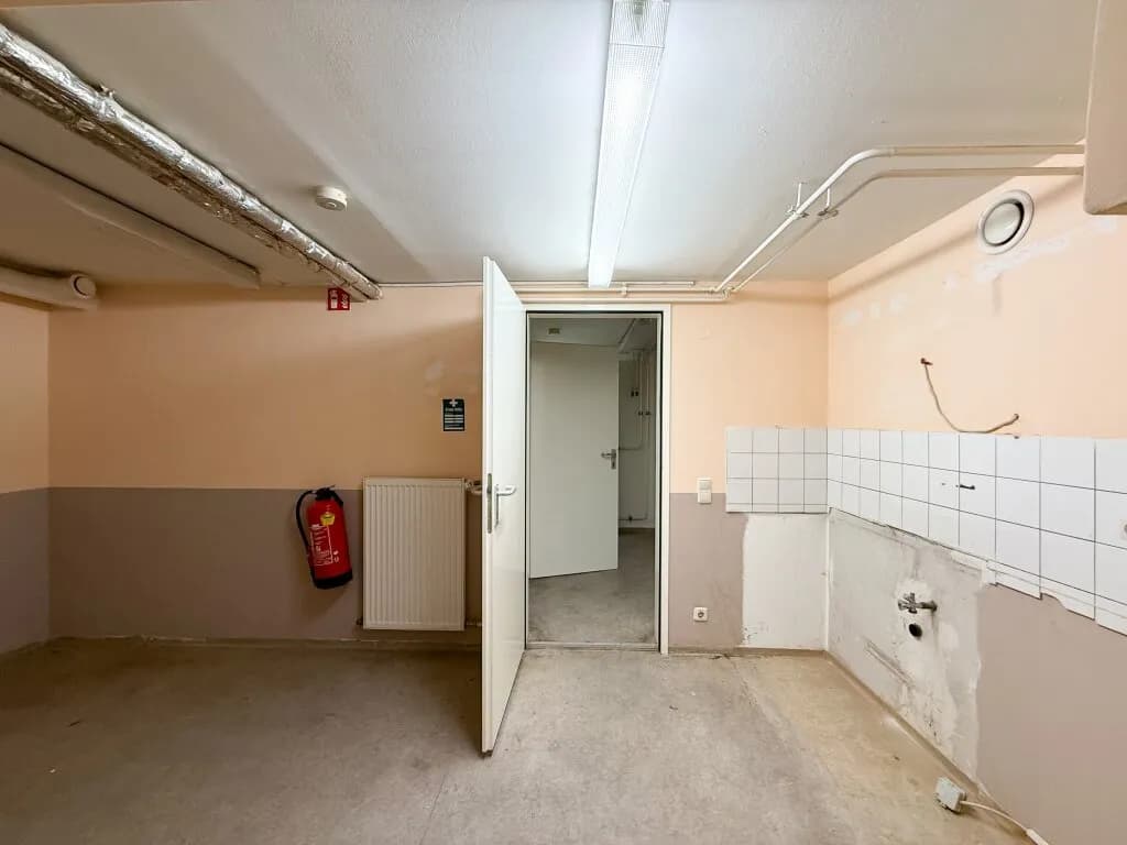 2-Zimmer-Gewerbeimmobilie mieten in Wien – 643 m², € 9.780 – Bild 7 von 27