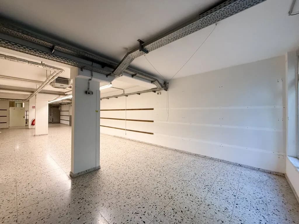 2-Zimmer-Gewerbeimmobilie mieten in Wien – 643 m², € 9.780 – Bild 12 von 27