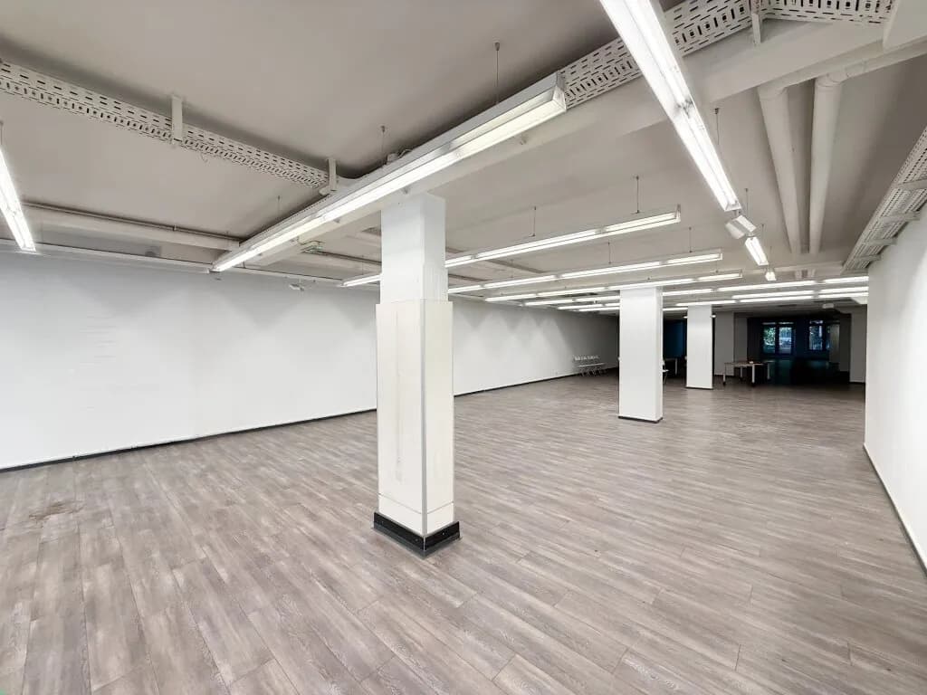 2-Zimmer-Gewerbeimmobilie mieten in Wien – 643 m², € 9.780 – Bild 22 von 27